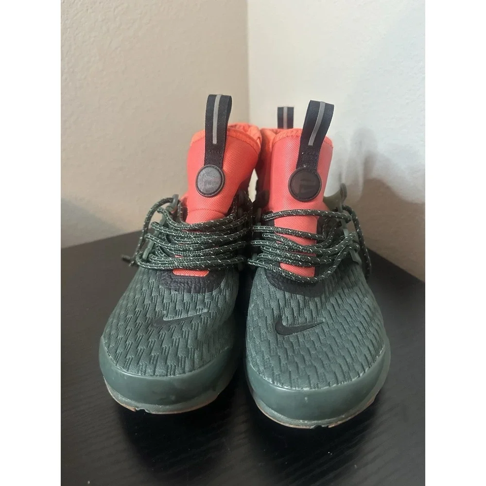 Nike pre owned